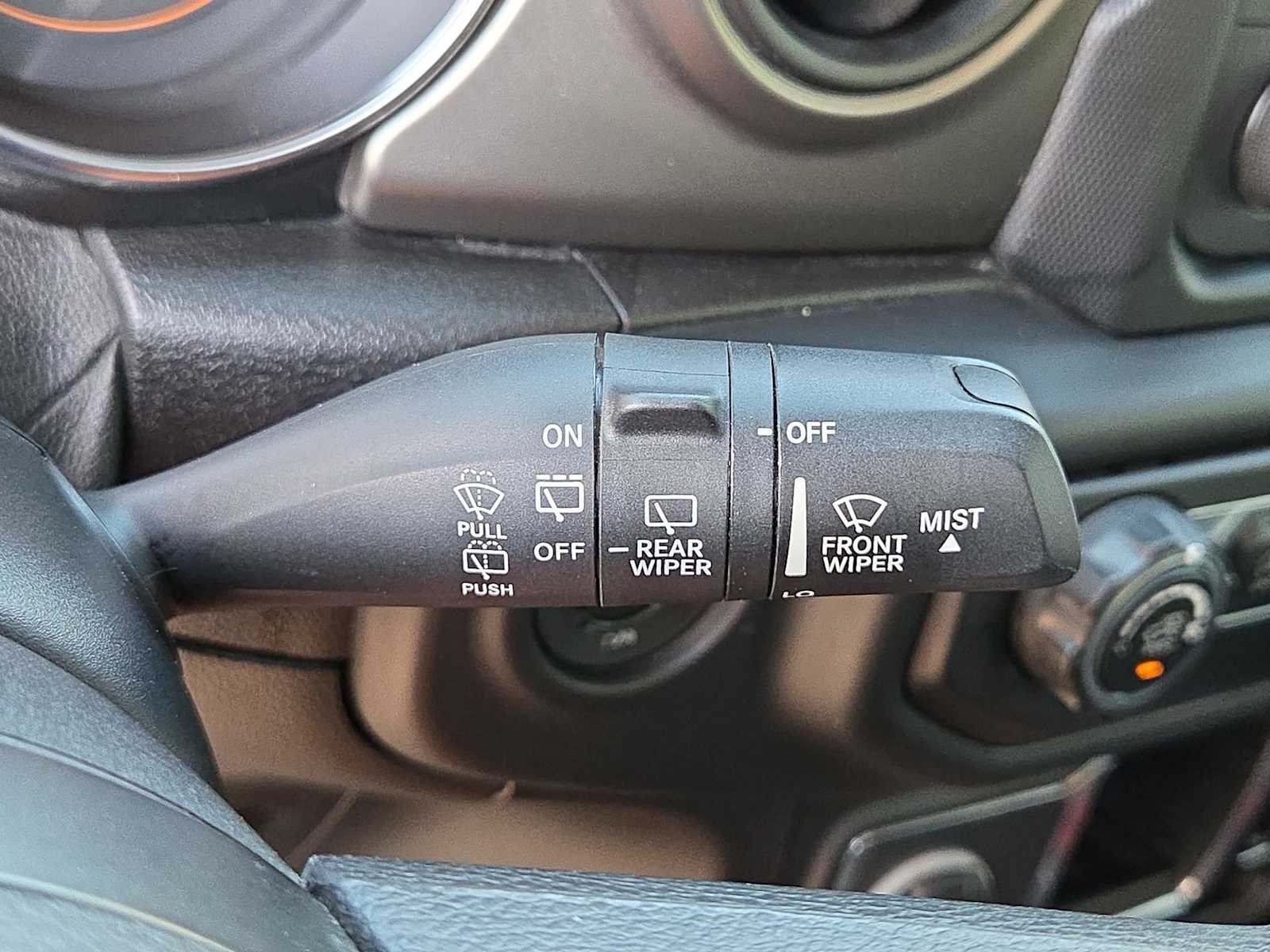 Thumbnail: 2021 Jeep Wrangler - 27