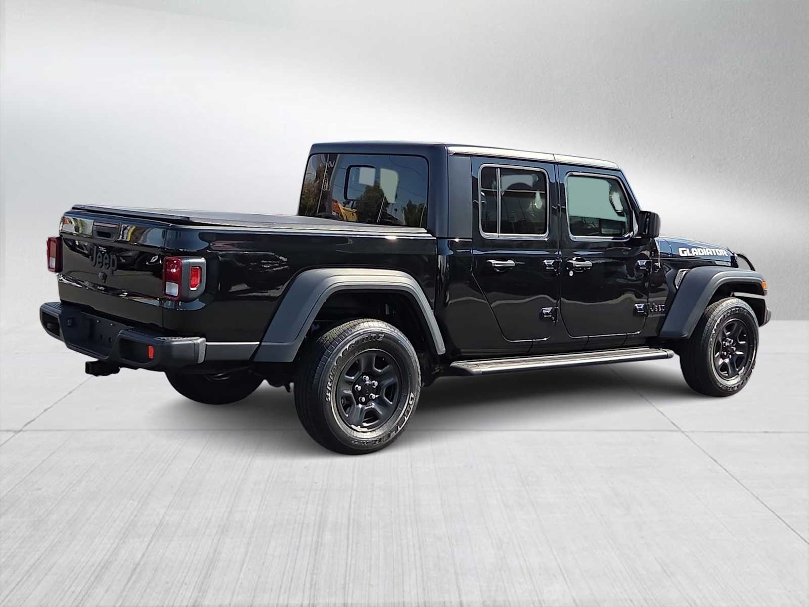 Thumbnail: 2021 Jeep Gladiator - 8