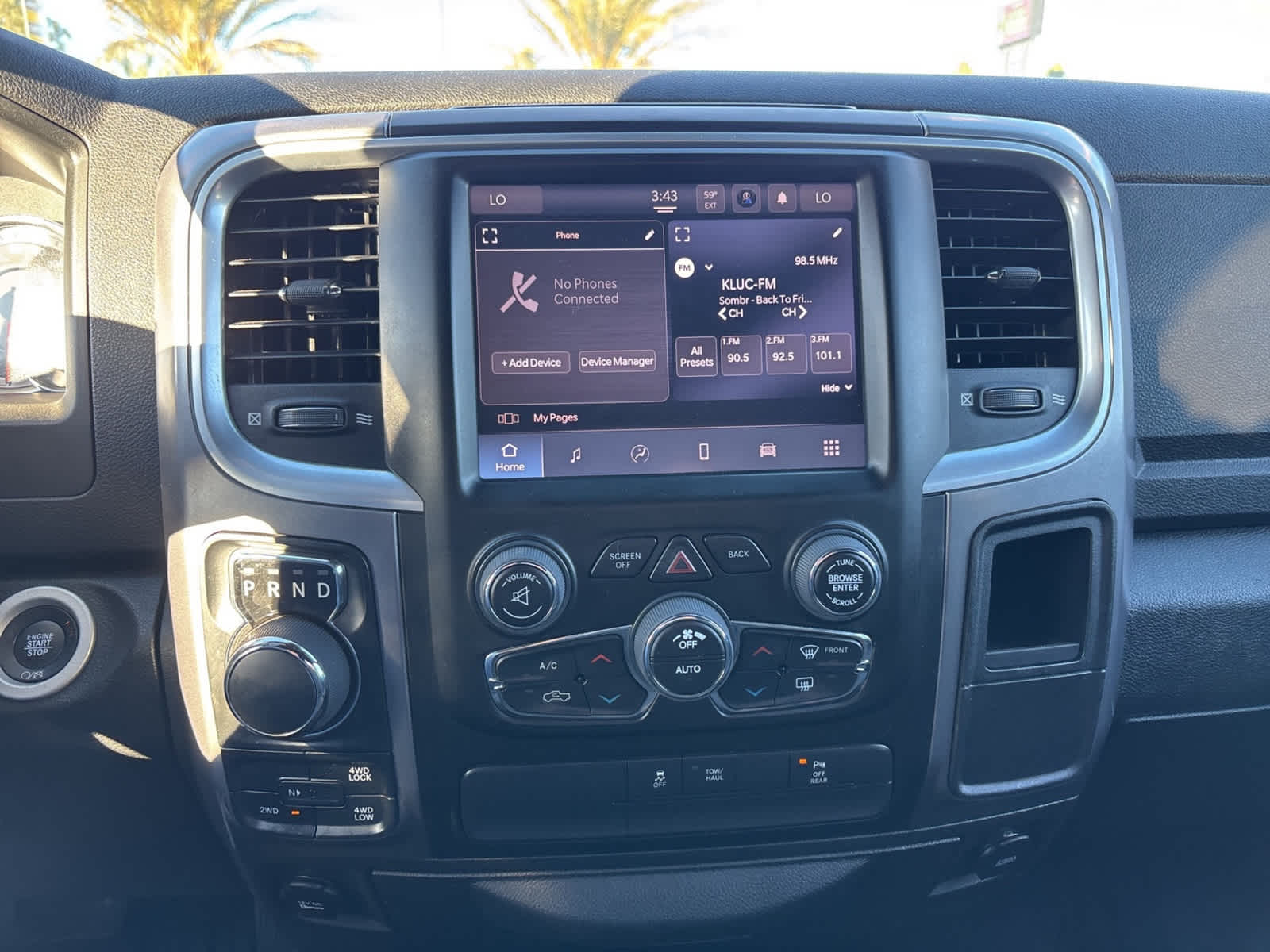 Thumbnail: 2022 RAM 1500 Classic - 13