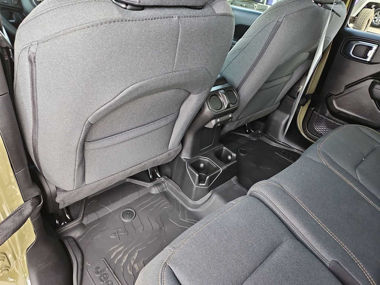 Thumbnail: 2026 Jeep Wrangler - 17