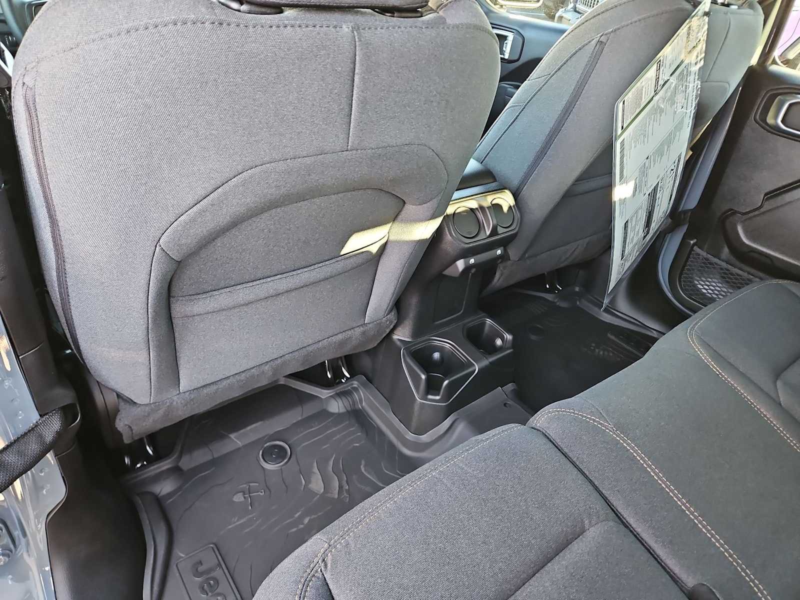 Thumbnail: 2026 Jeep Wrangler - 17