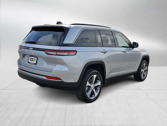 Thumbnail: 2026 Jeep Grand Cherokee - 8