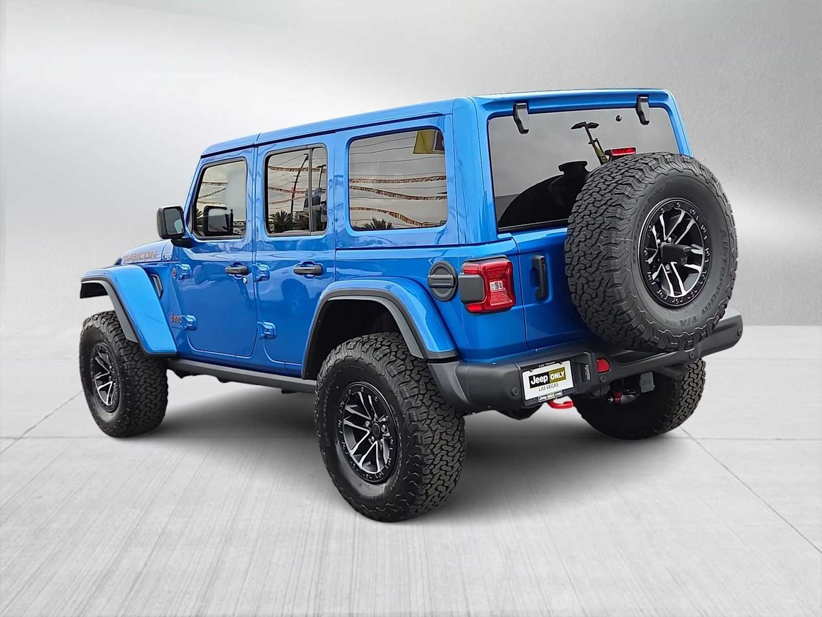 Thumbnail: 2025 Jeep Wrangler - 6