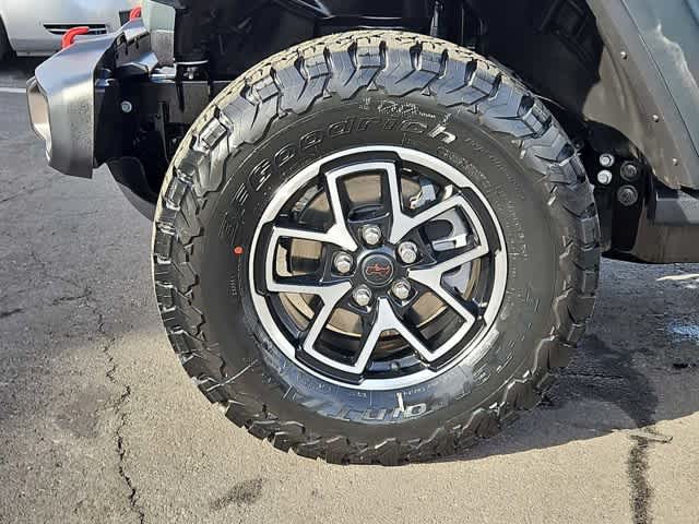 Thumbnail: 2026 Jeep Wrangler - 13