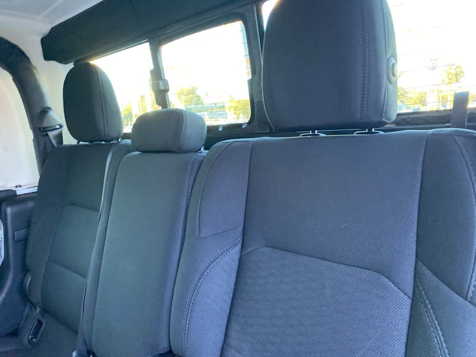 Thumbnail: 2020 Jeep Gladiator - 16