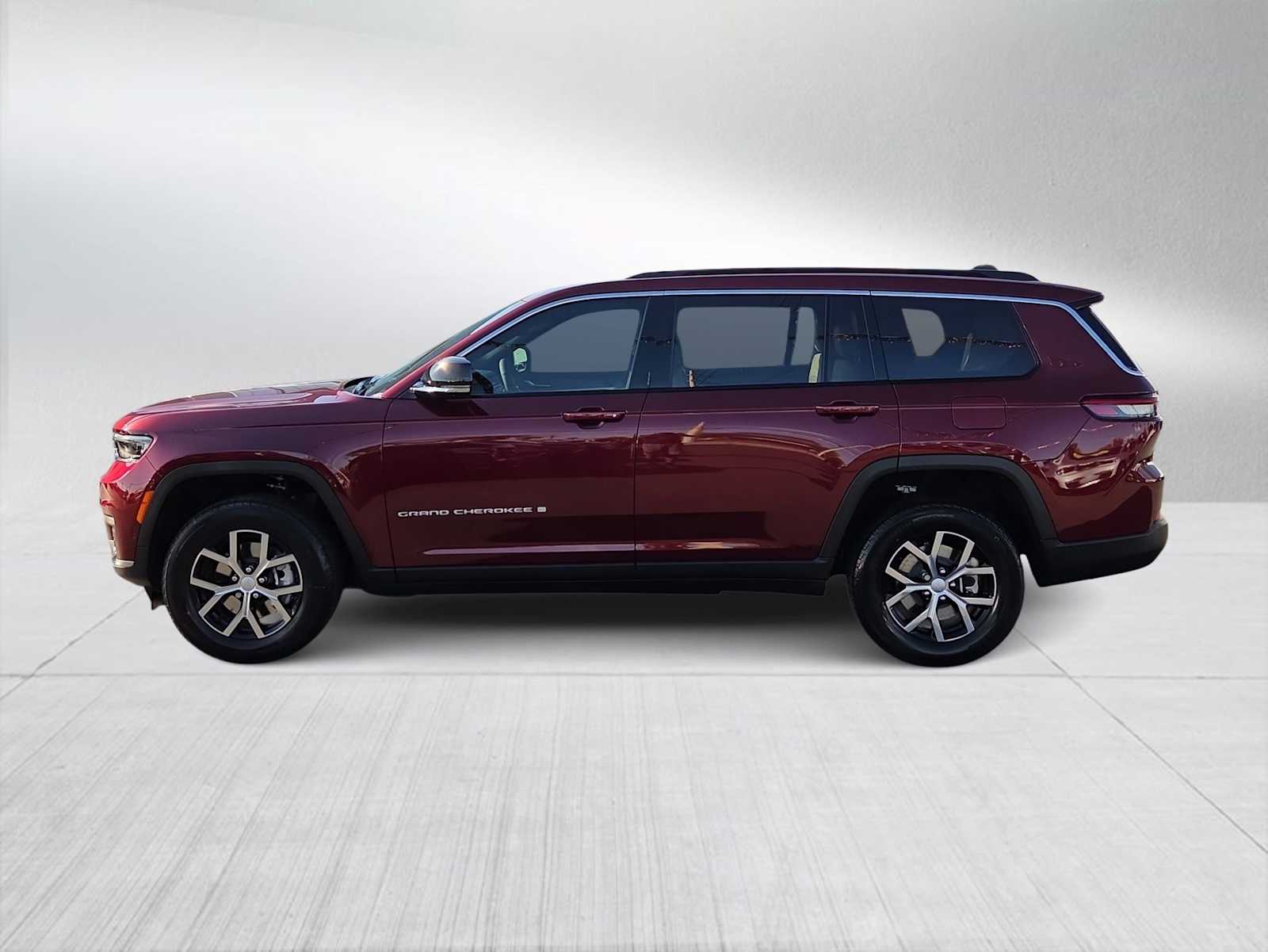 Thumbnail: 2025 Jeep Grand Cherokee - 5