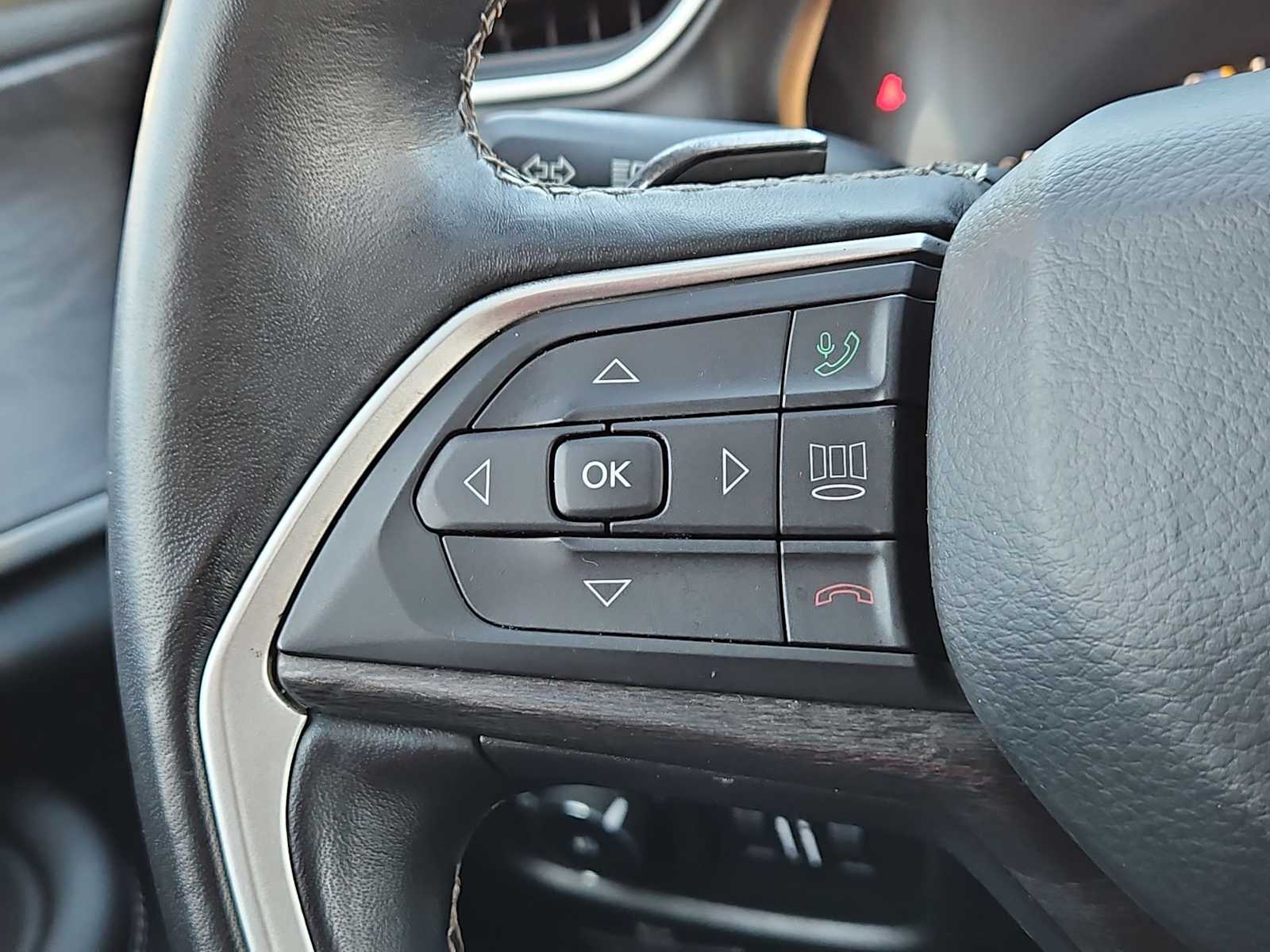 Thumbnail: 2021 Jeep Grand Cherokee L - 24