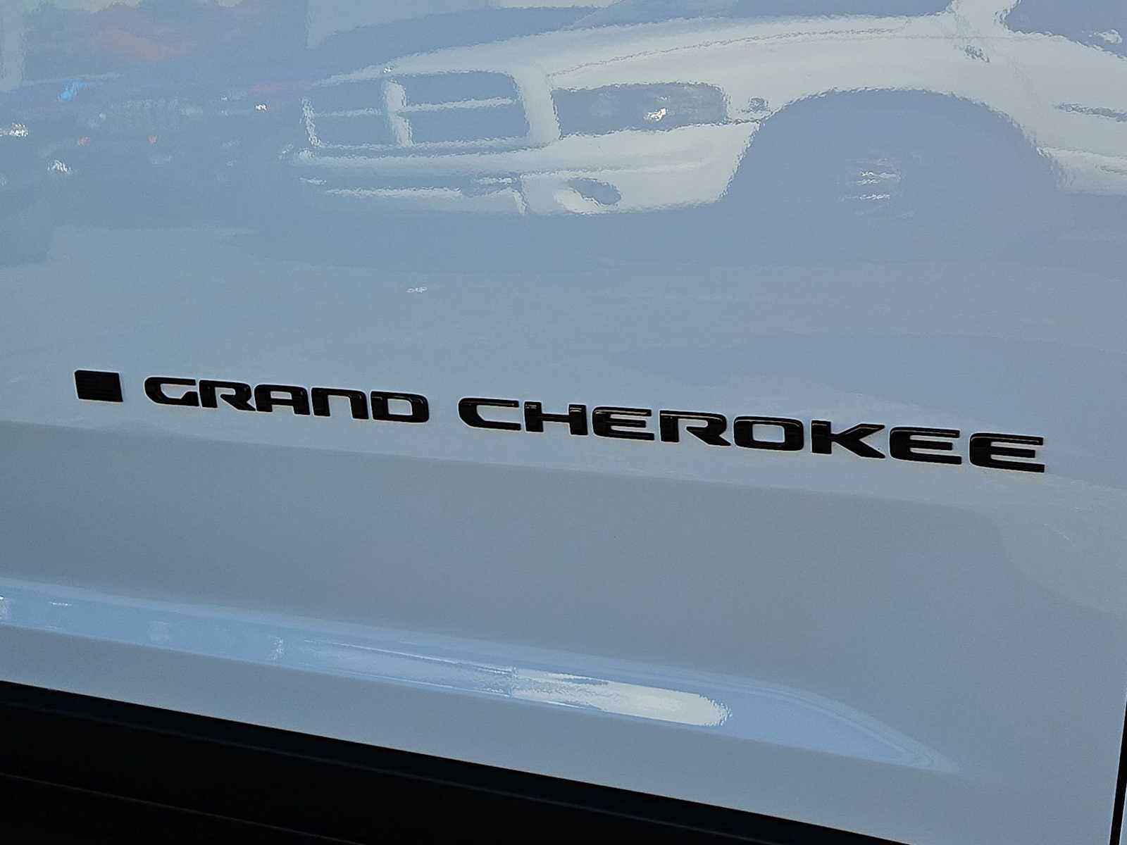 Thumbnail: 2026 Jeep Grand Cherokee - 12