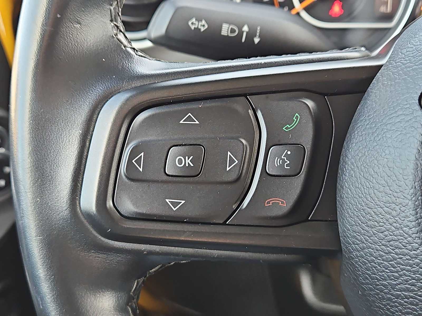 Thumbnail: 2021 Jeep Wrangler - 21