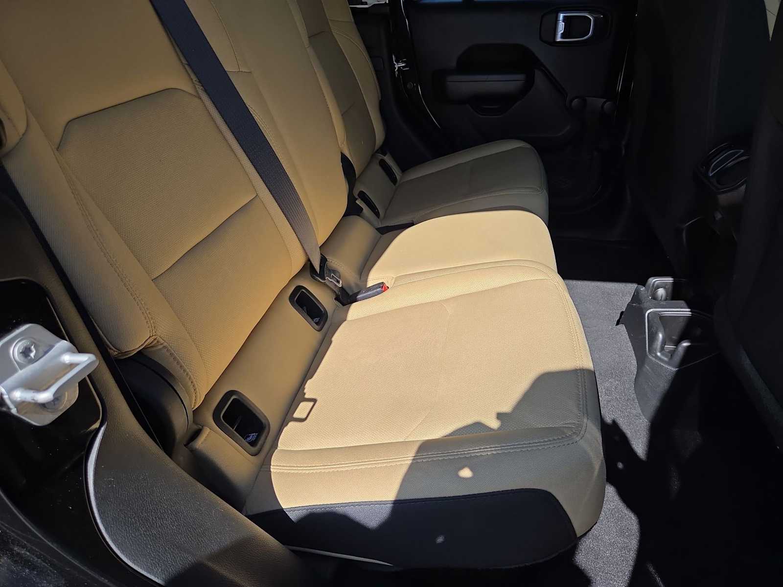 Thumbnail: 2021 Jeep Gladiator - 22