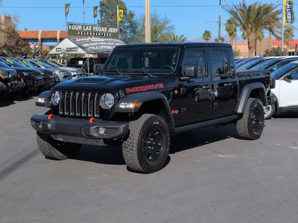 Used 2023 Jeep Gladiator Mojave Truck