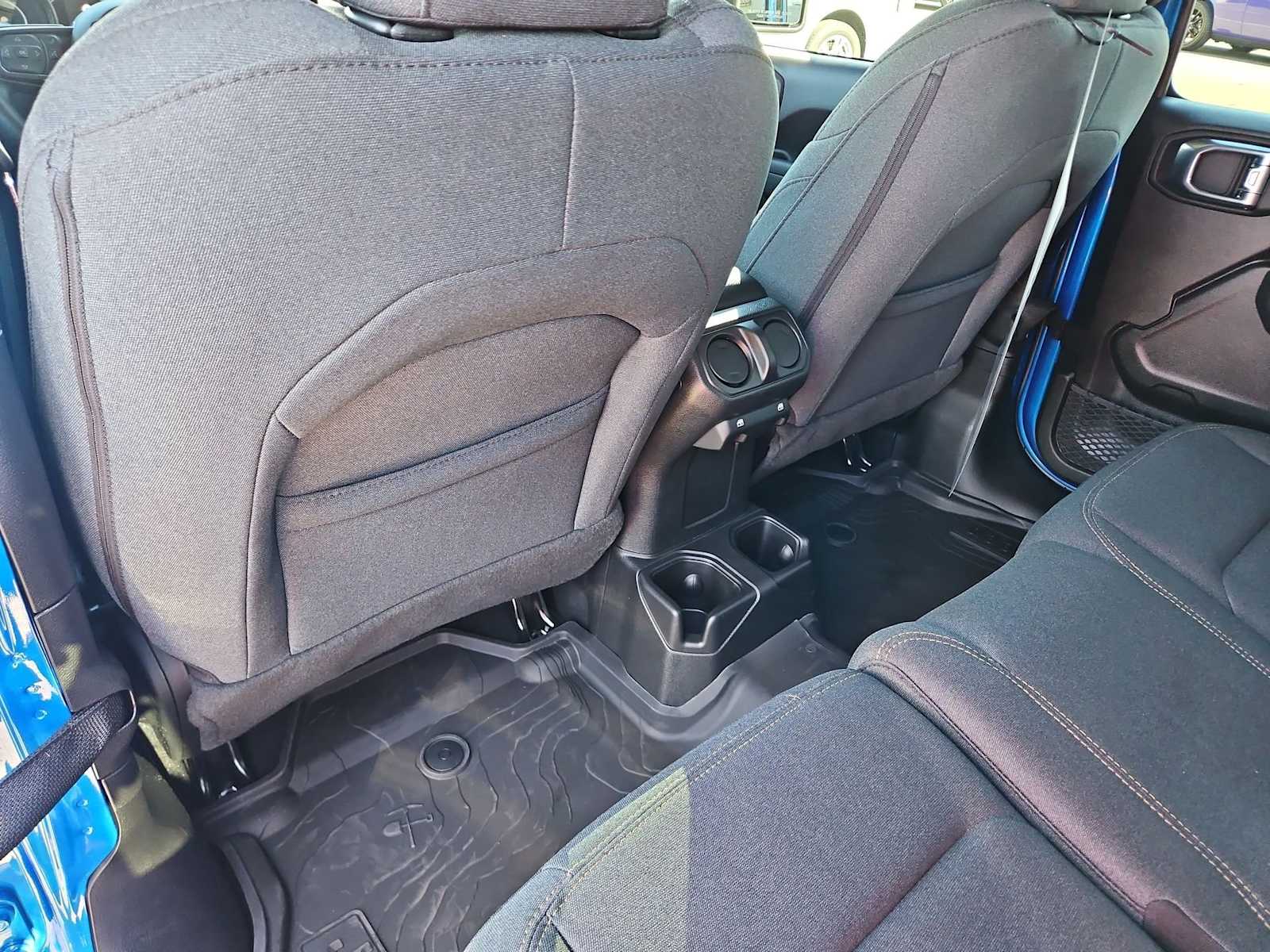 Thumbnail: 2026 Jeep Wrangler - 17