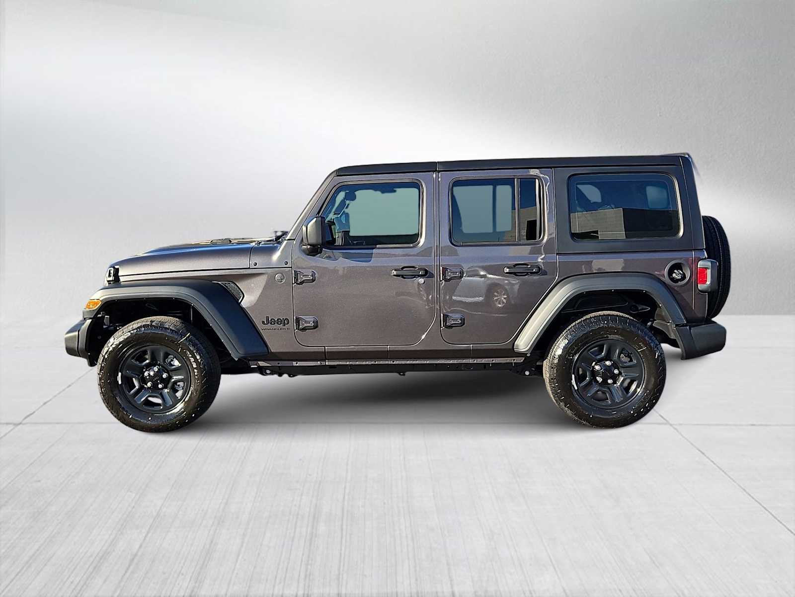 Thumbnail: 2026 Jeep Wrangler - 5