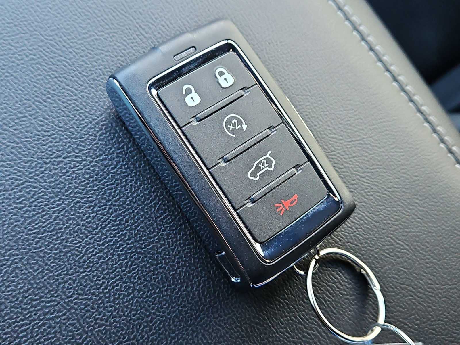 Thumbnail: 2026 Jeep Grand Cherokee - 34