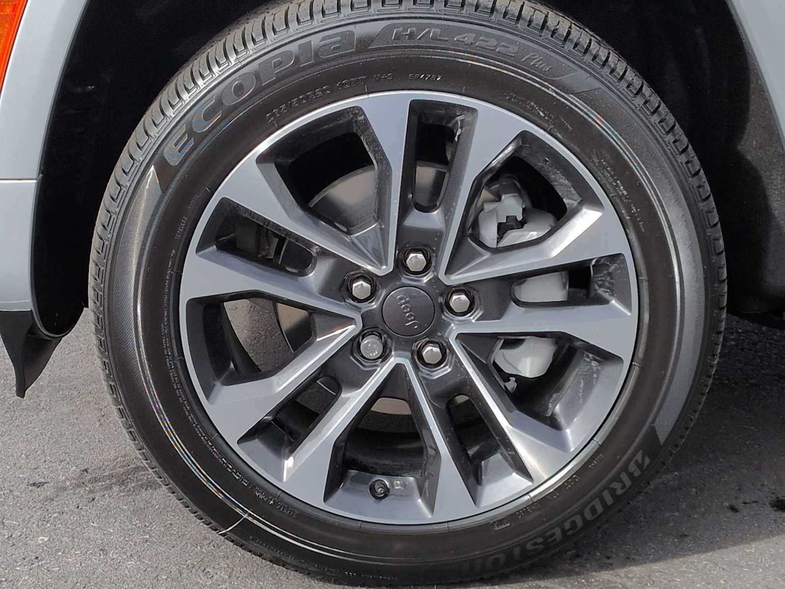 Thumbnail: 2025 Jeep Grand Cherokee - 14