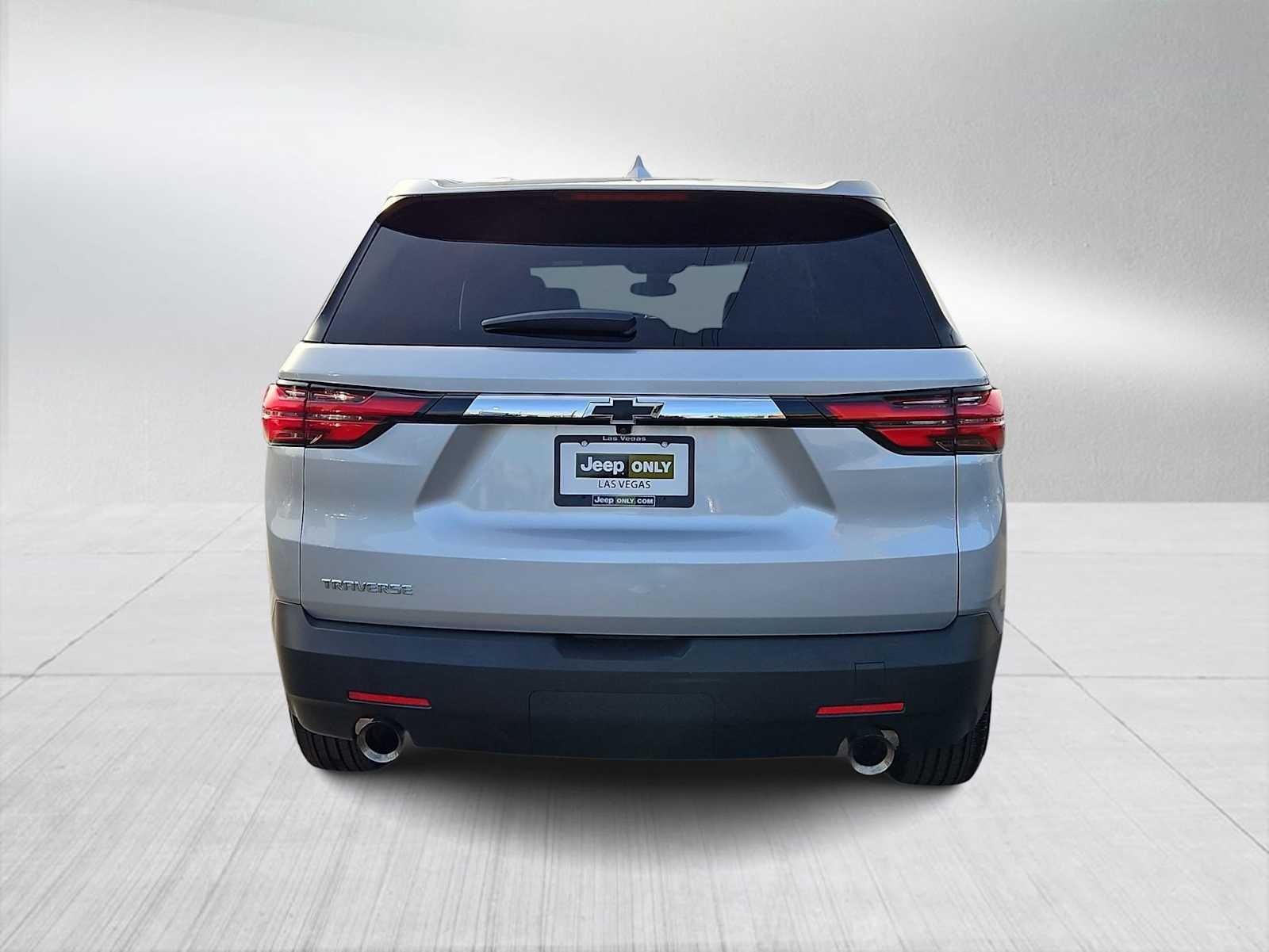 Thumbnail: 2022 Chevrolet Traverse - 7