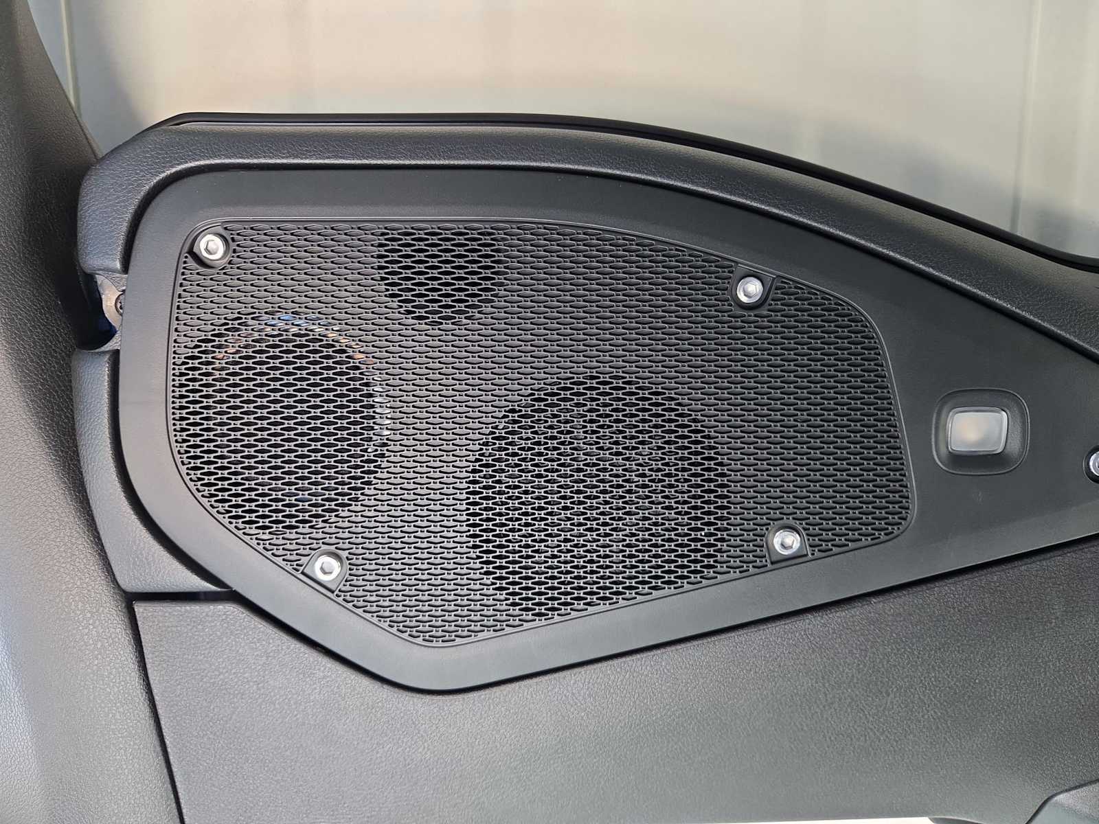 Thumbnail: 2025 Jeep Wrangler - 31