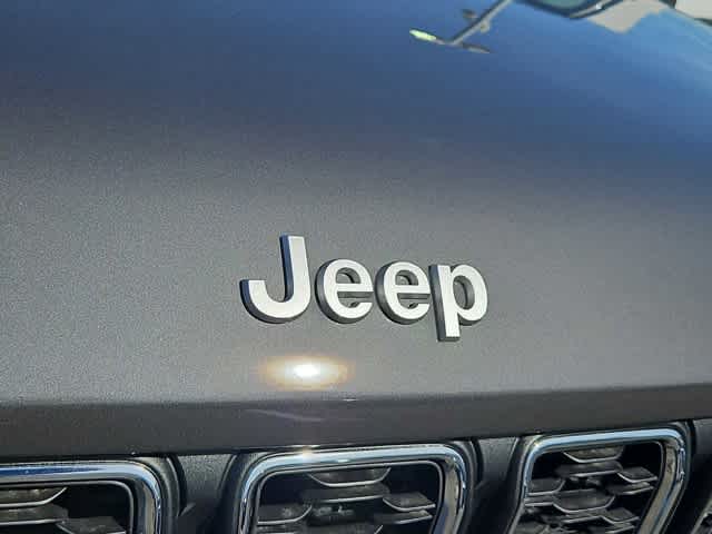 Thumbnail: 2026 Jeep Grand Cherokee - 11