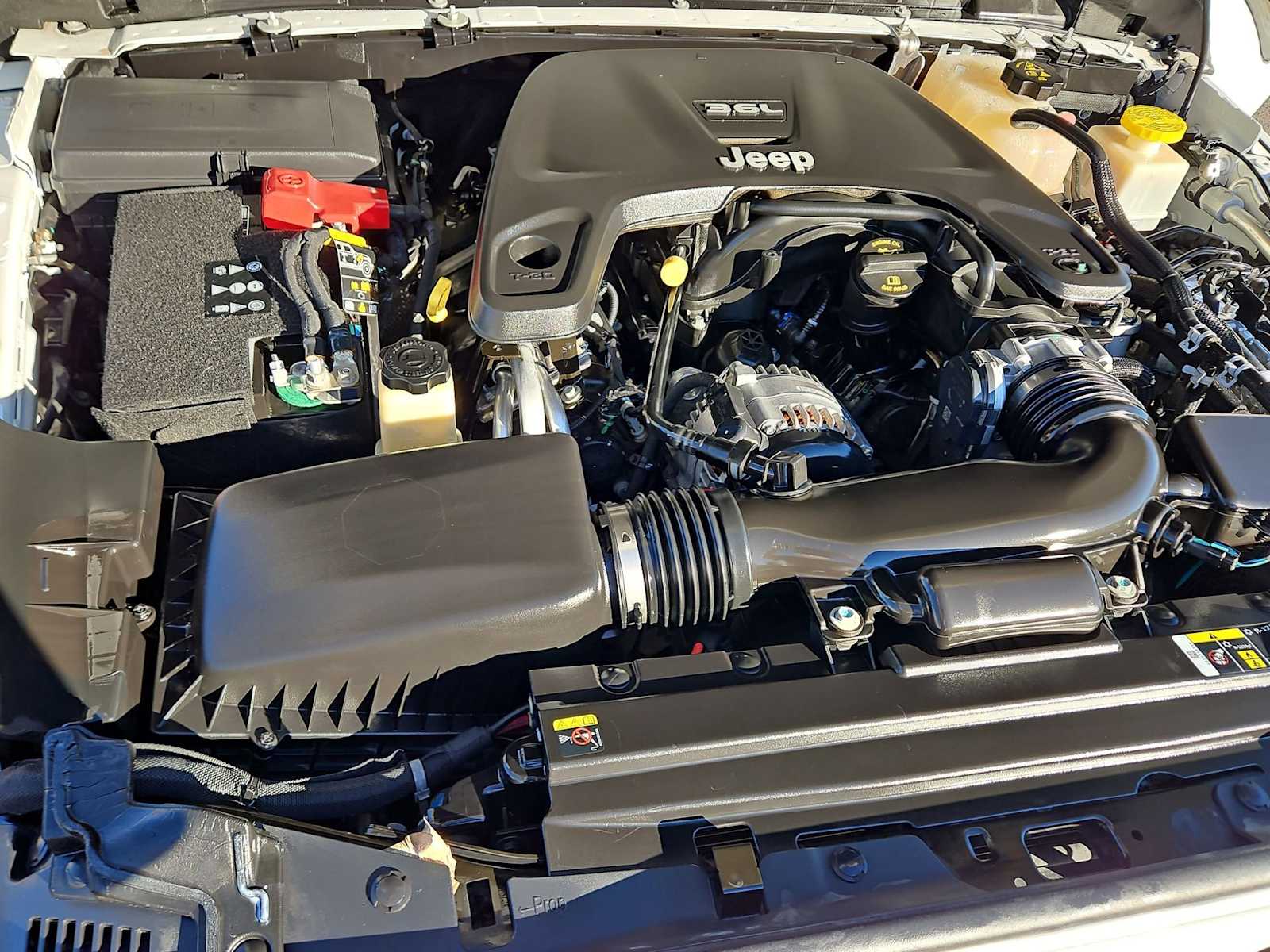 Thumbnail: 2020 Jeep Gladiator - 14