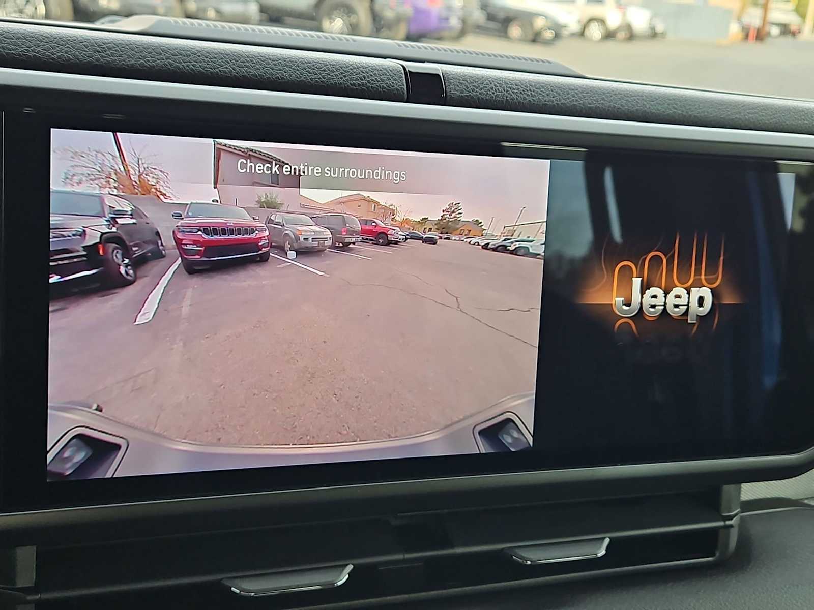 Thumbnail: 2026 Jeep Gladiator - 27