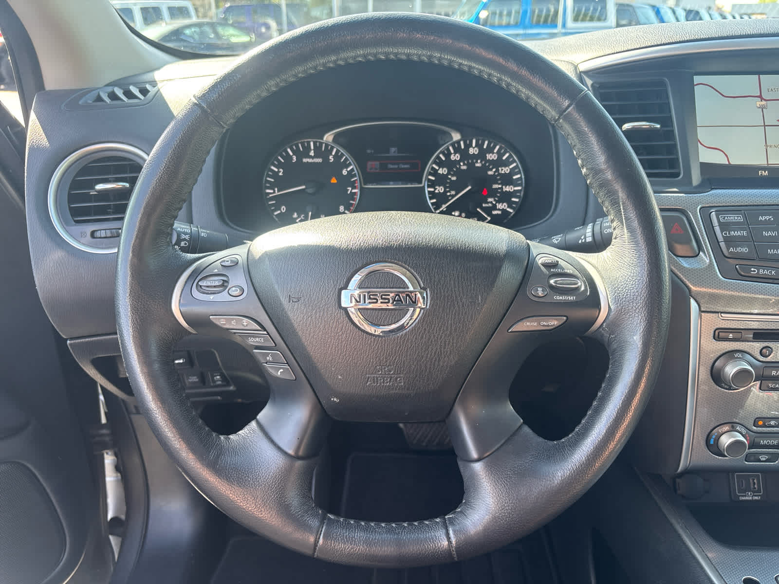 Thumbnail: 2020 Nissan Pathfinder - 9