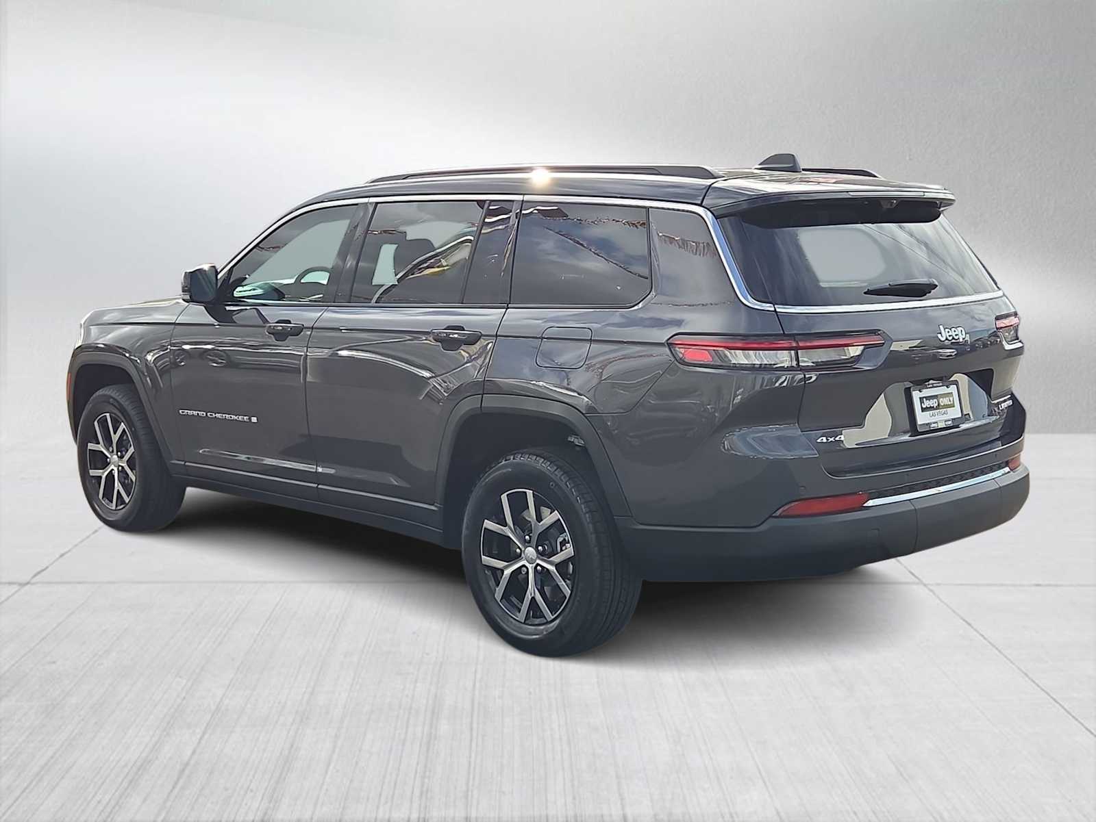 Thumbnail: 2025 Jeep Grand Cherokee L - 6