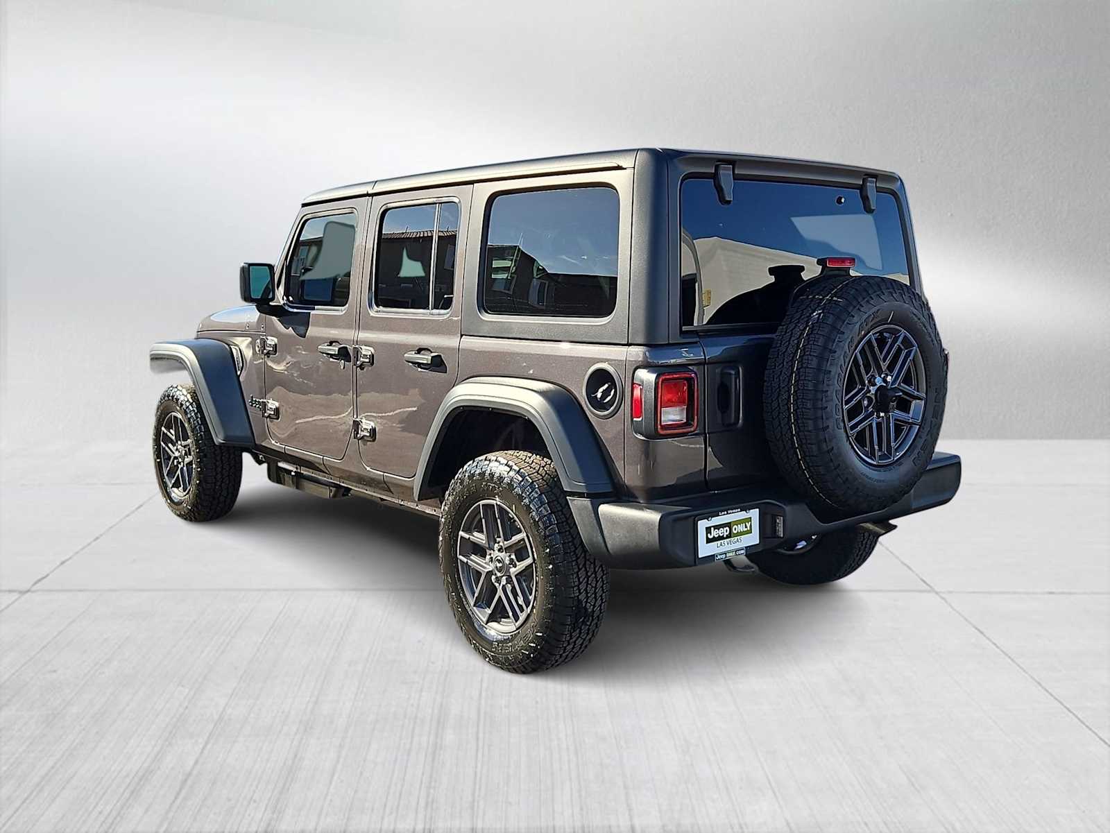 Thumbnail: 2026 Jeep Wrangler - 6