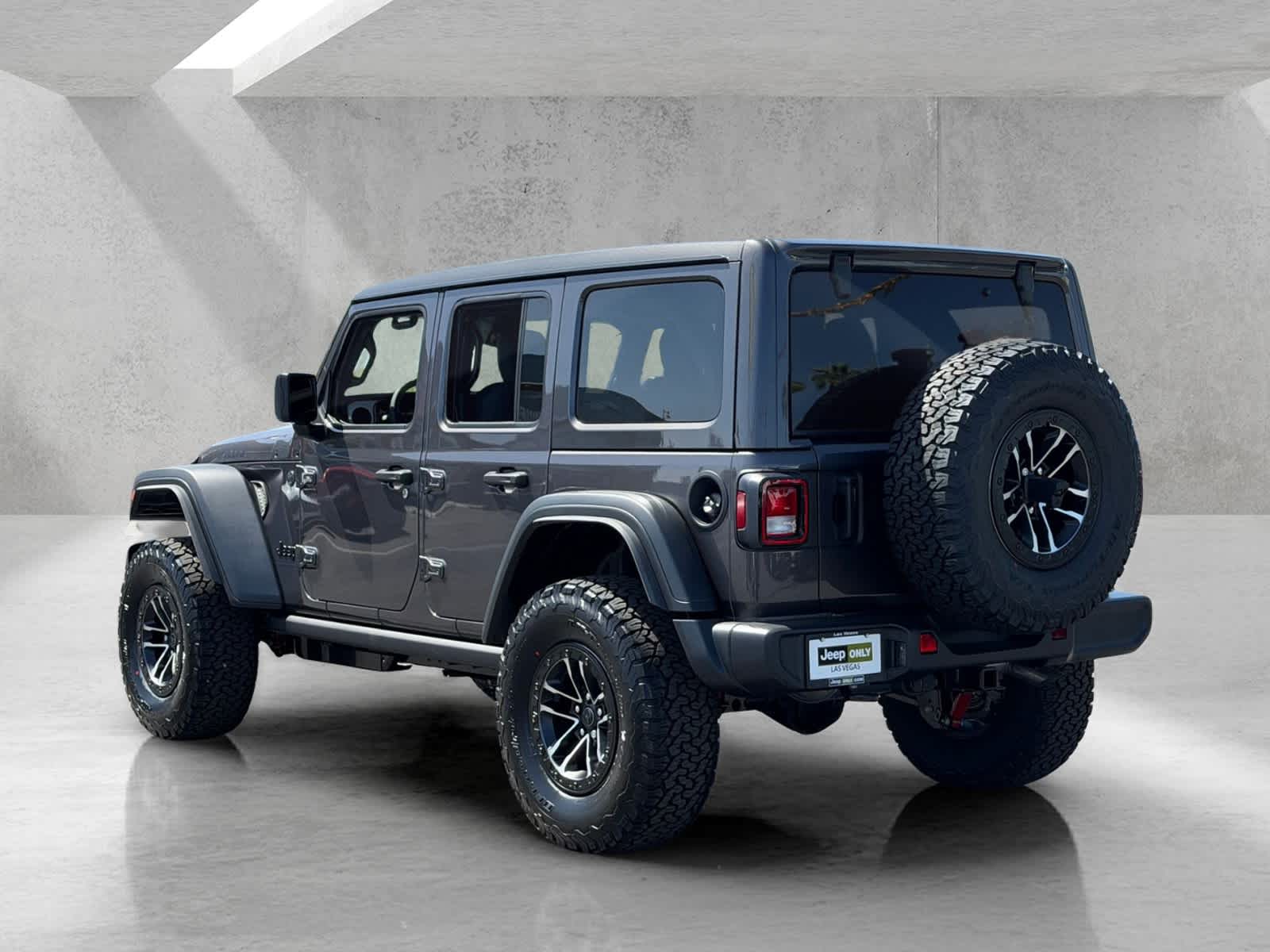 Thumbnail: 2026 Jeep Wrangler - 3