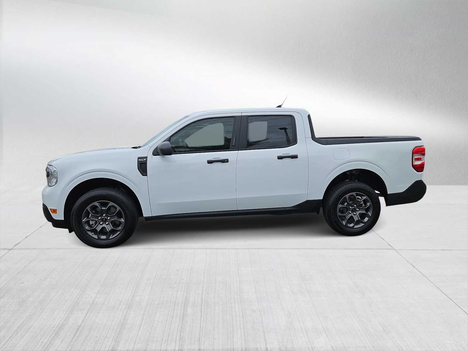 Thumbnail: 2023 Ford Maverick - 5