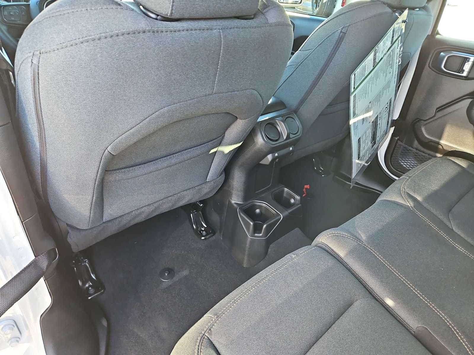 Thumbnail: 2026 Jeep Wrangler - 17