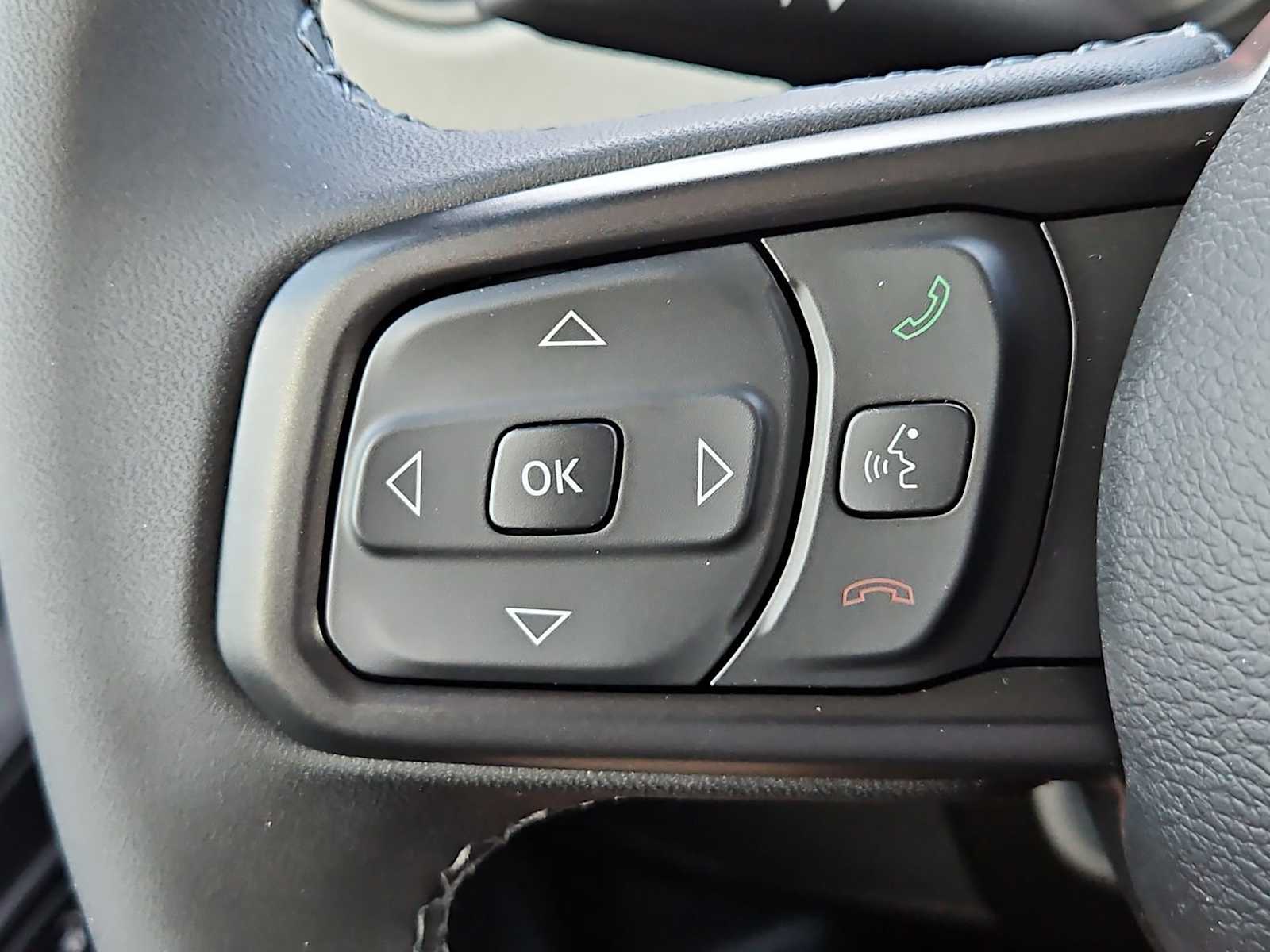 Thumbnail: 2026 Jeep Gladiator - 22