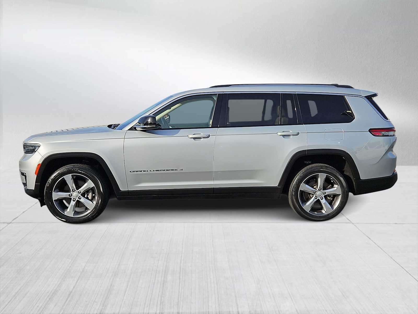 Thumbnail: 2021 Jeep Grand Cherokee L - 5