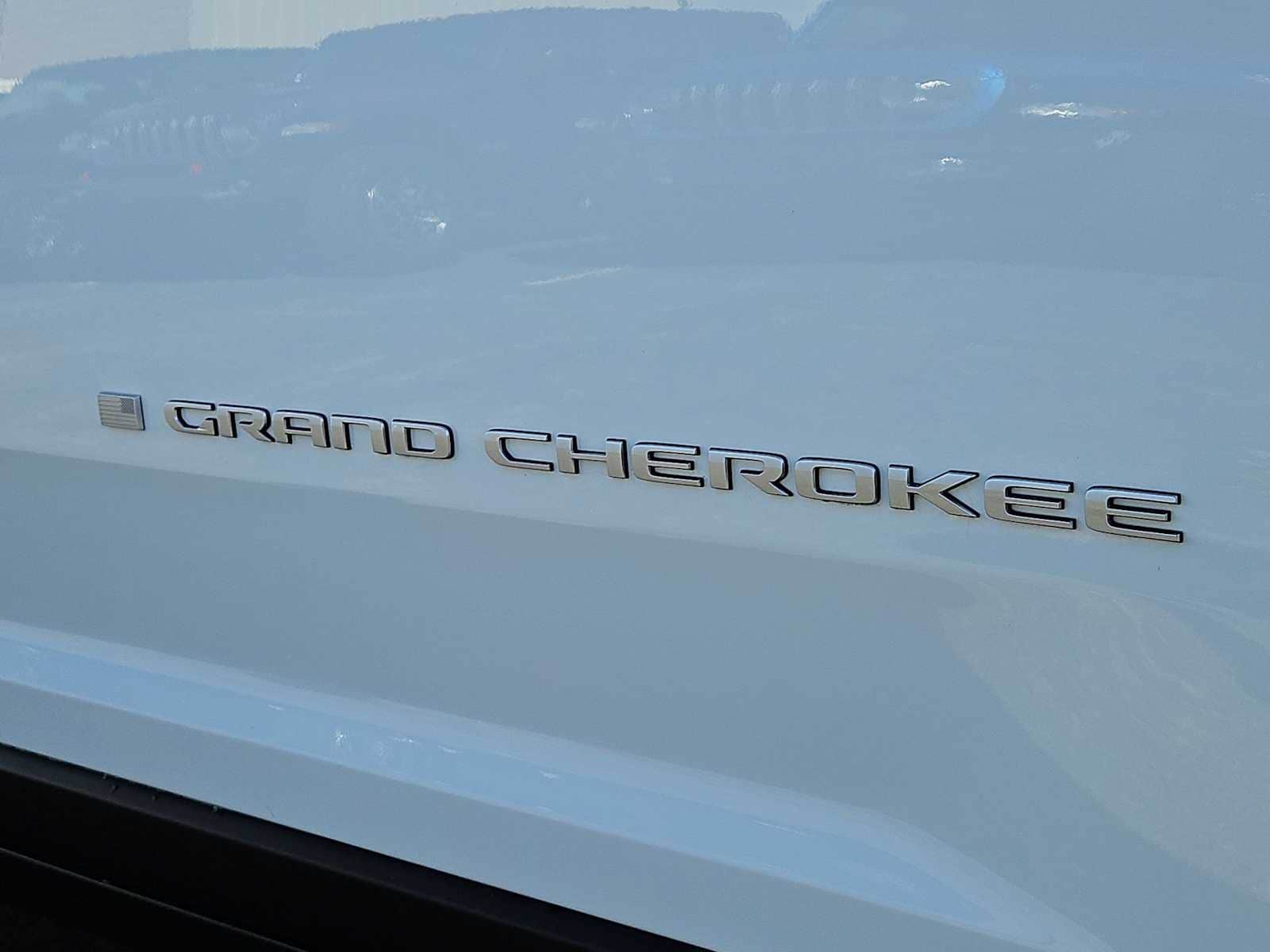 Thumbnail: 2026 Jeep Grand Cherokee - 12