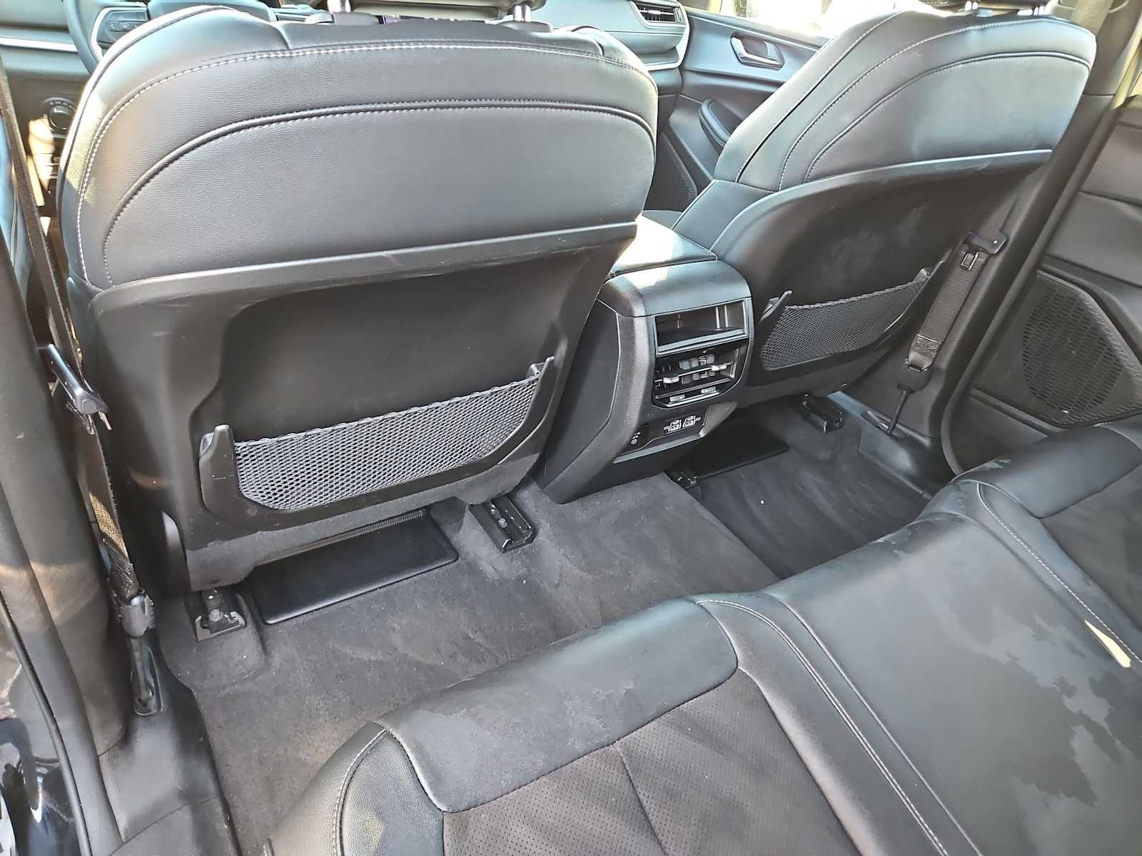 Thumbnail: 2024 Jeep Grand Cherokee - 18