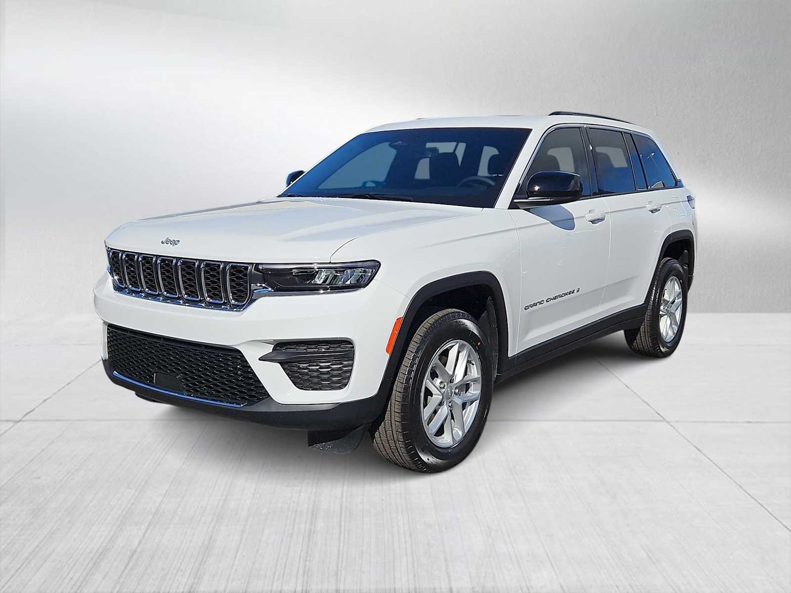 Thumbnail: 2026 Jeep Grand Cherokee - 4