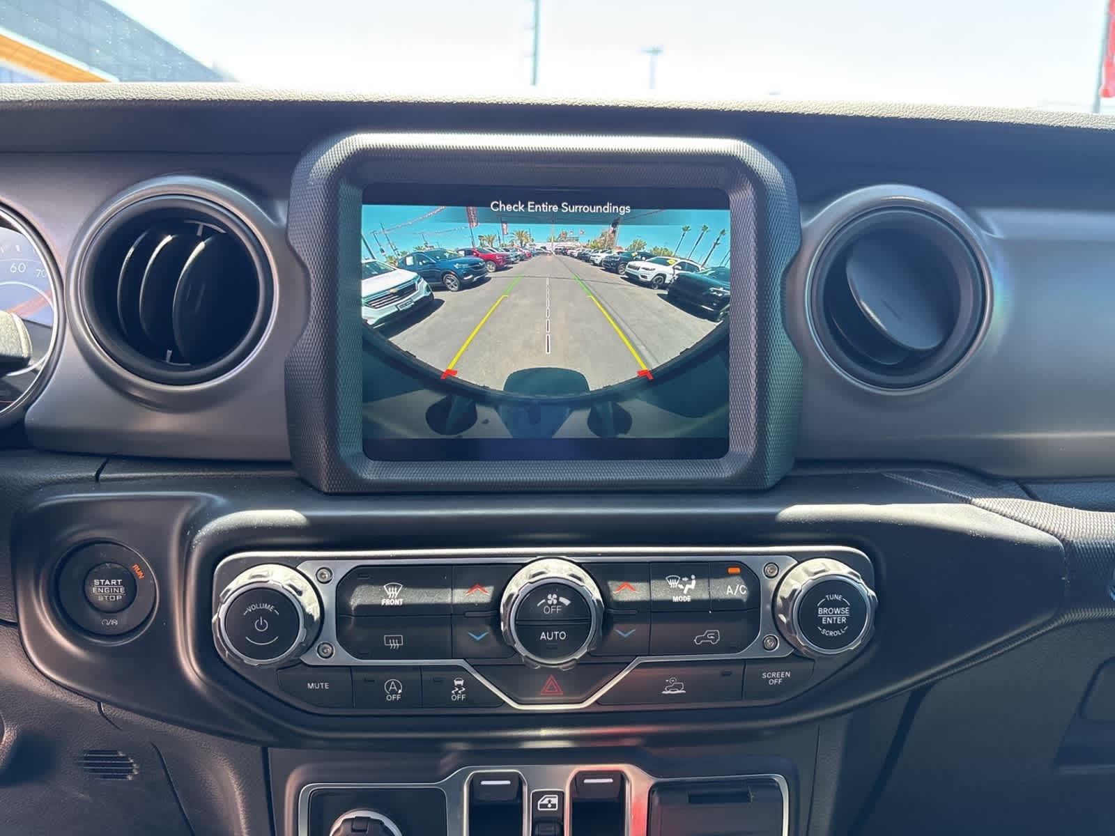 Thumbnail: 2021 Jeep Wrangler - 16