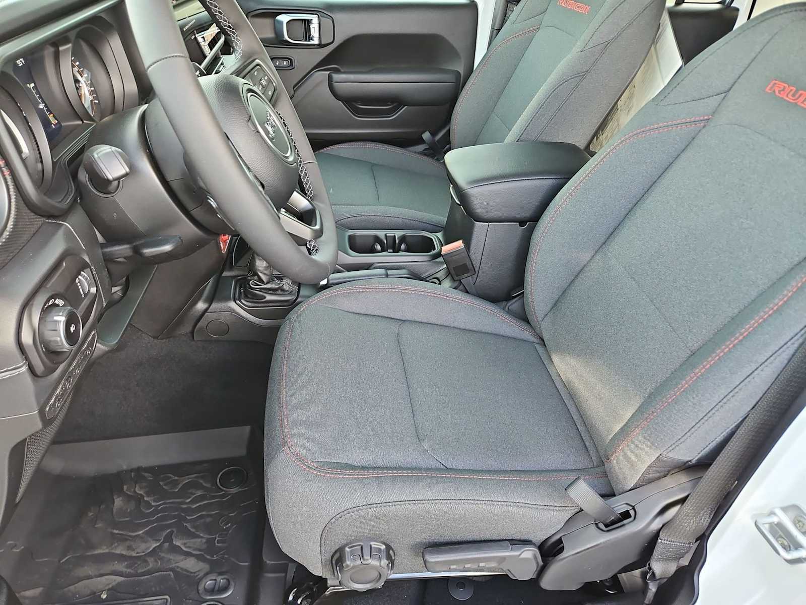 Thumbnail: 2026 Jeep Wrangler - 16