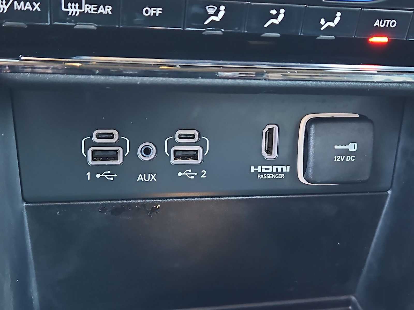 Thumbnail: 2022 Jeep Grand Cherokee - 33