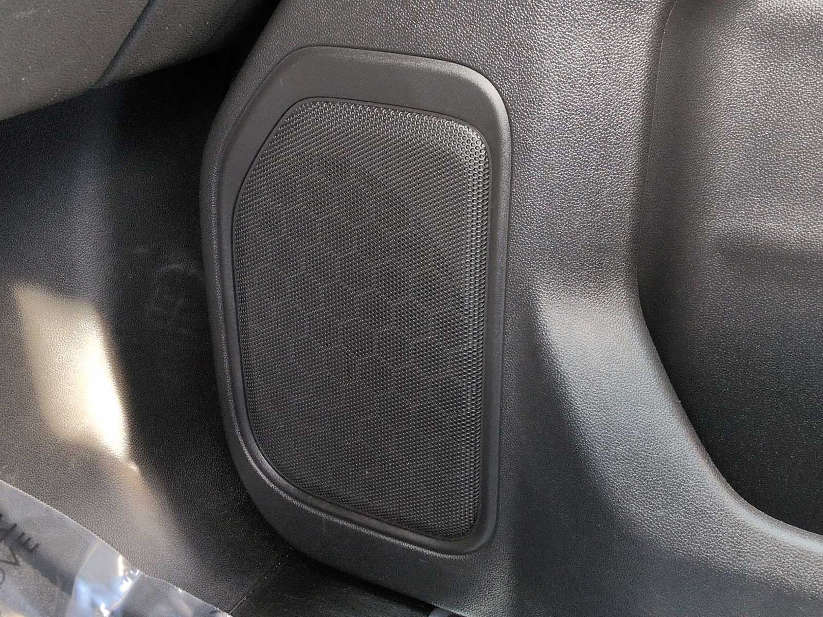 Thumbnail: 2021 Chevrolet Silverado 1500 - 28