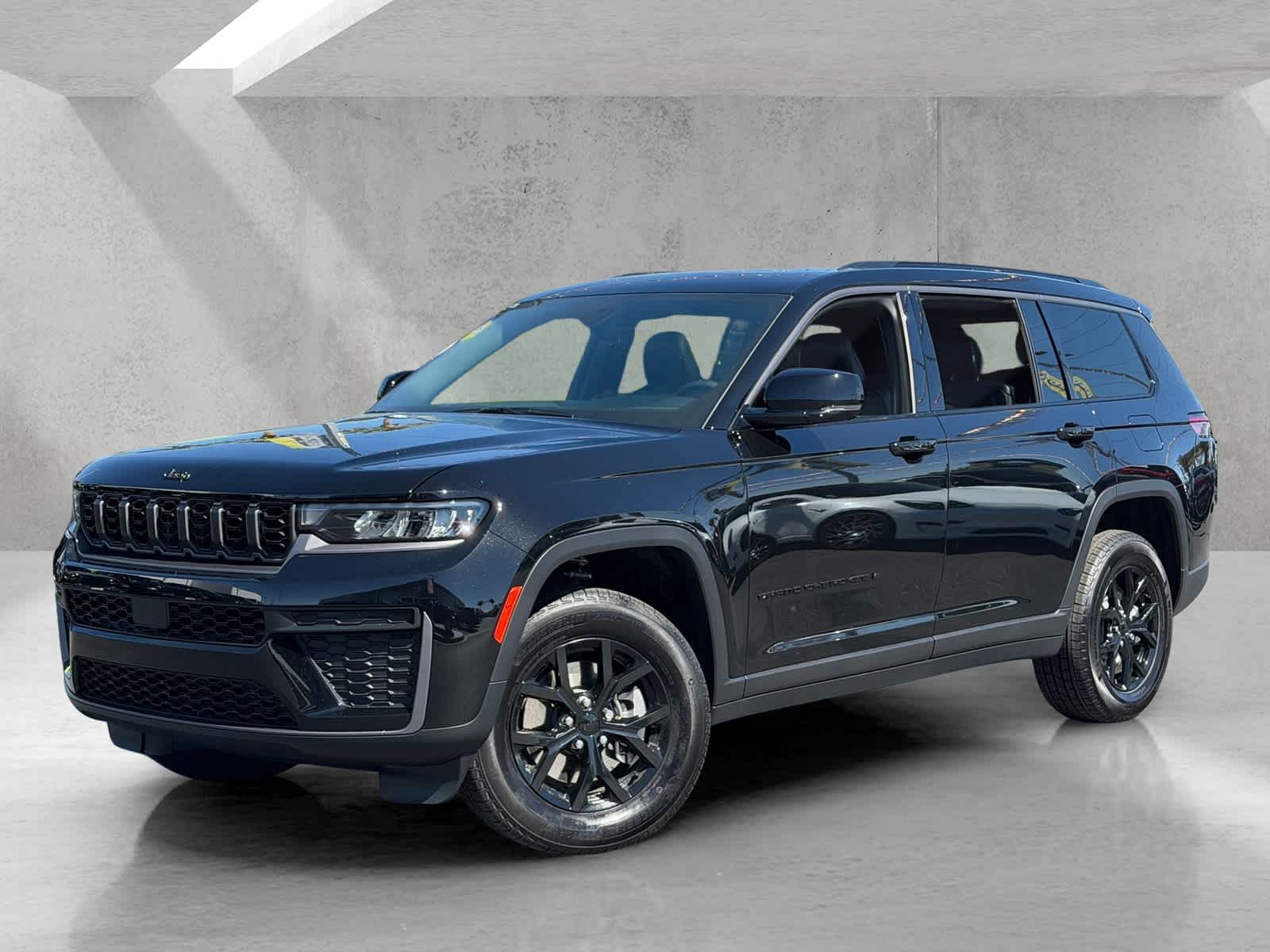 Thumbnail: 2026 Jeep Grand Cherokee L - 1