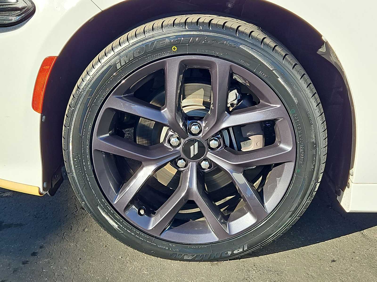 Thumbnail: 2019 Dodge Charger - 14