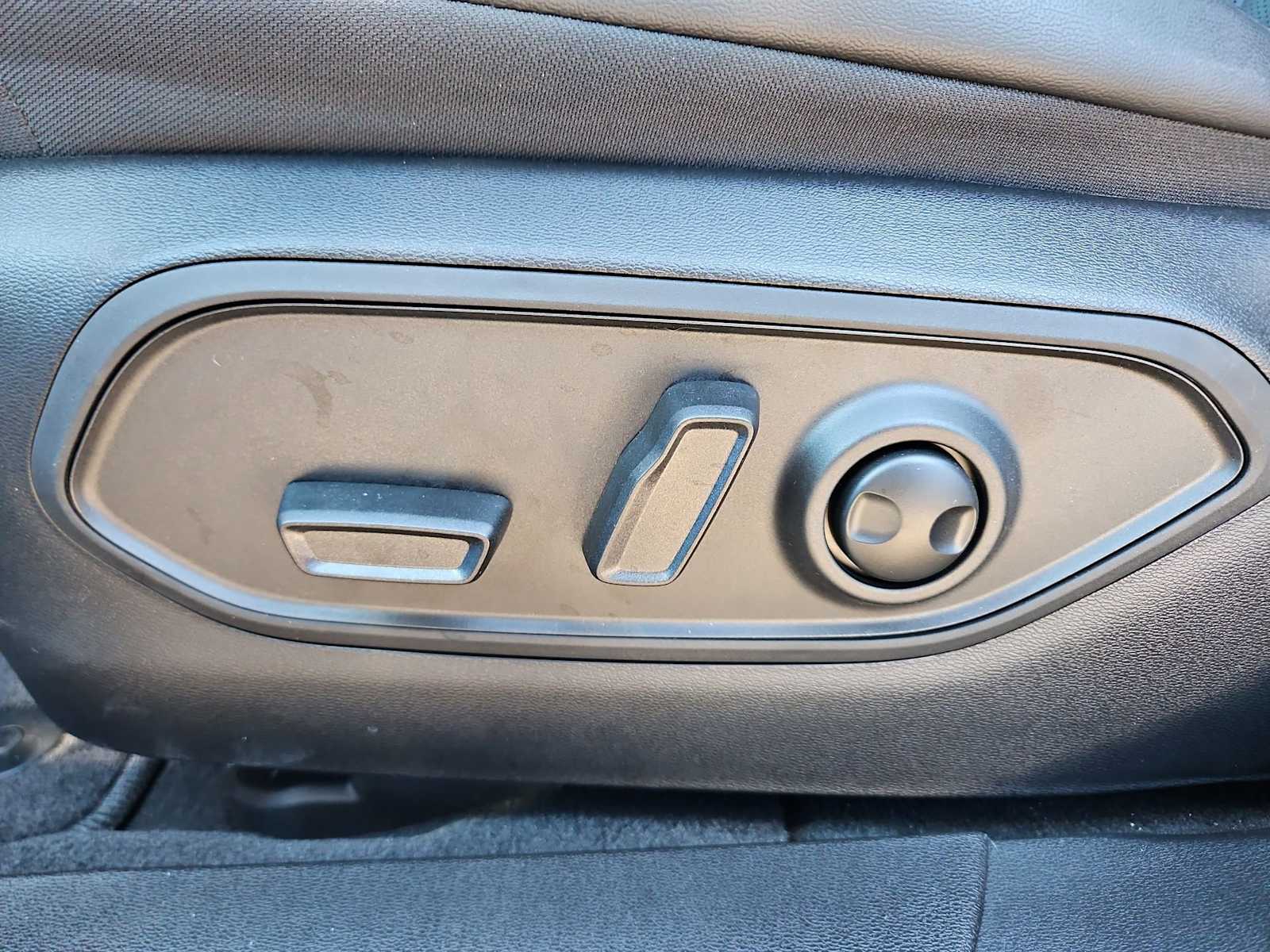 Thumbnail: 2026 Jeep Cherokee - 18