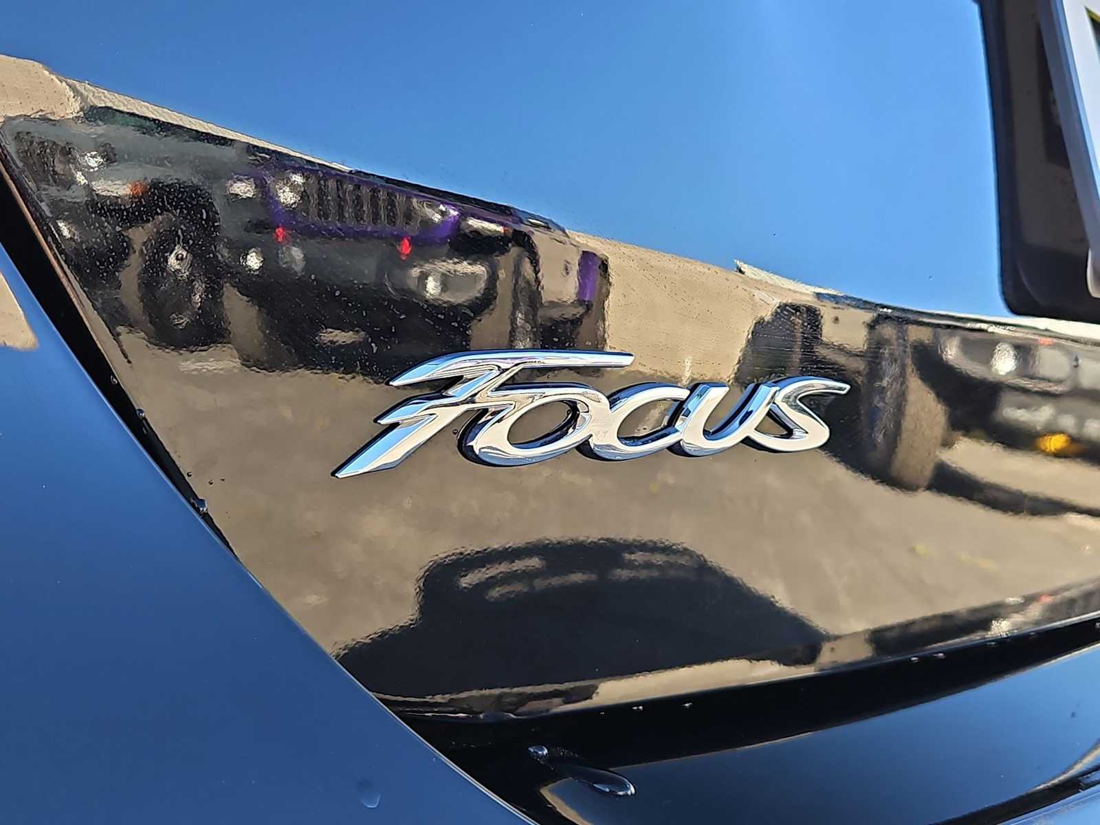 Thumbnail: 2017 Ford Focus - 13