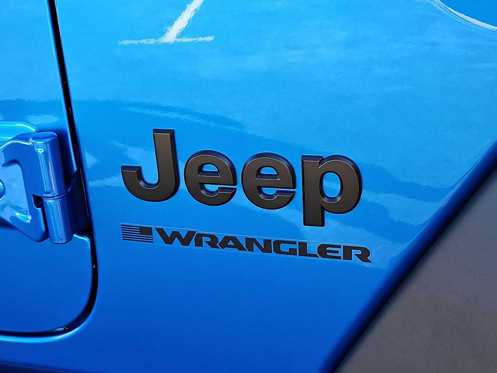 2026 Jeep Wrangler 4-Door Willys - Photo 12