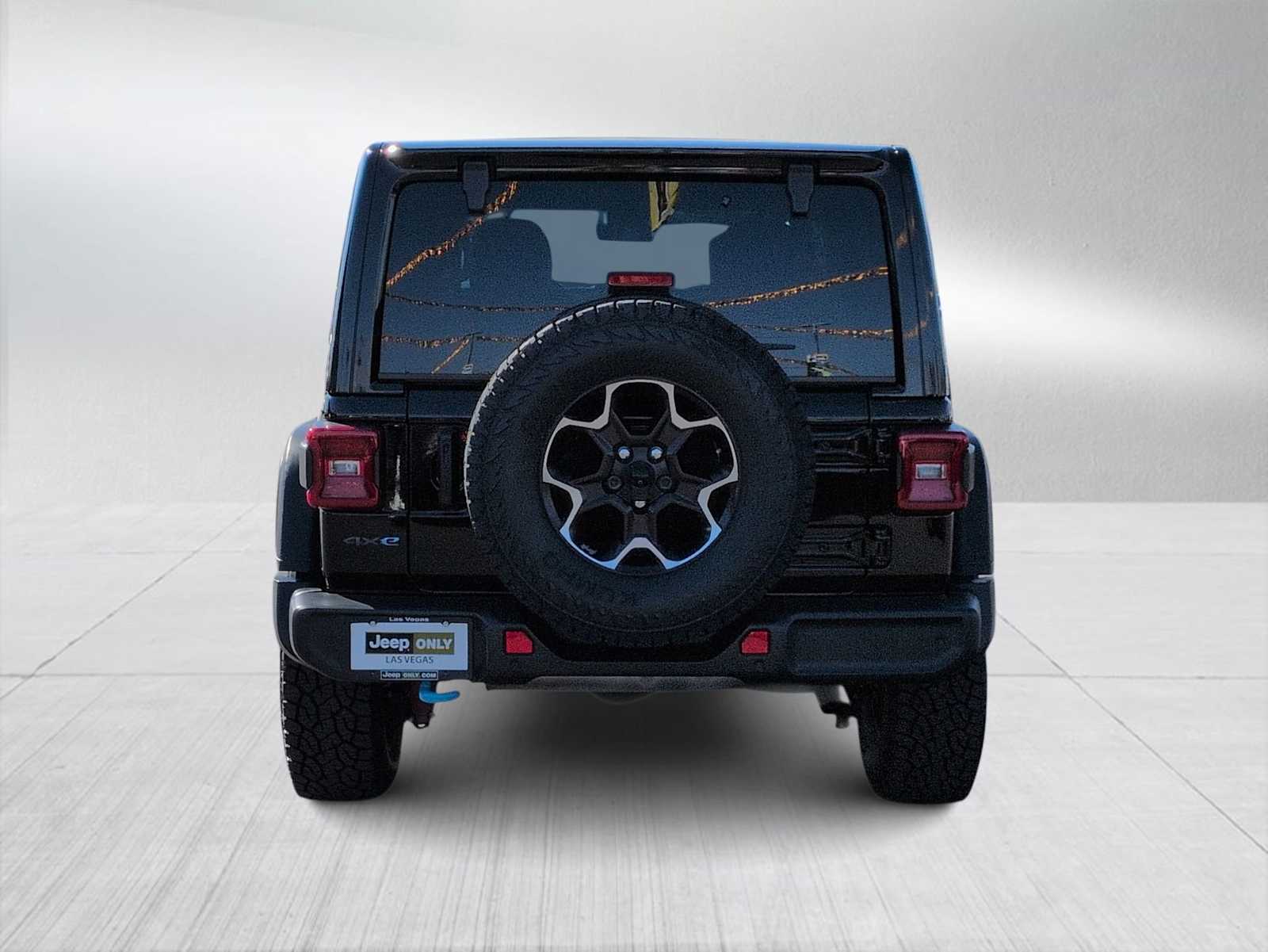 Thumbnail: 2021 Jeep Wrangler - 14