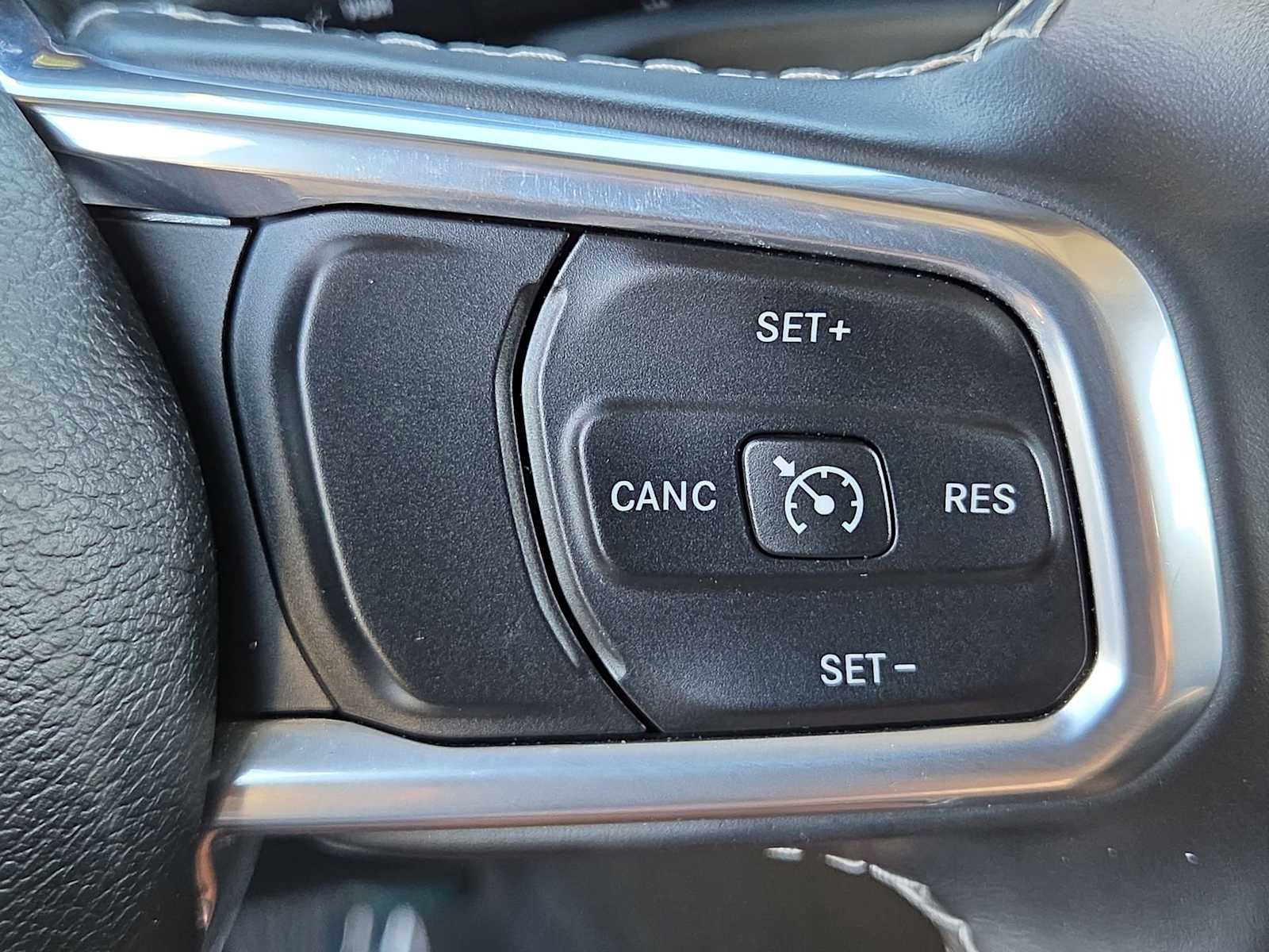 Thumbnail: 2021 Jeep Wrangler - 26
