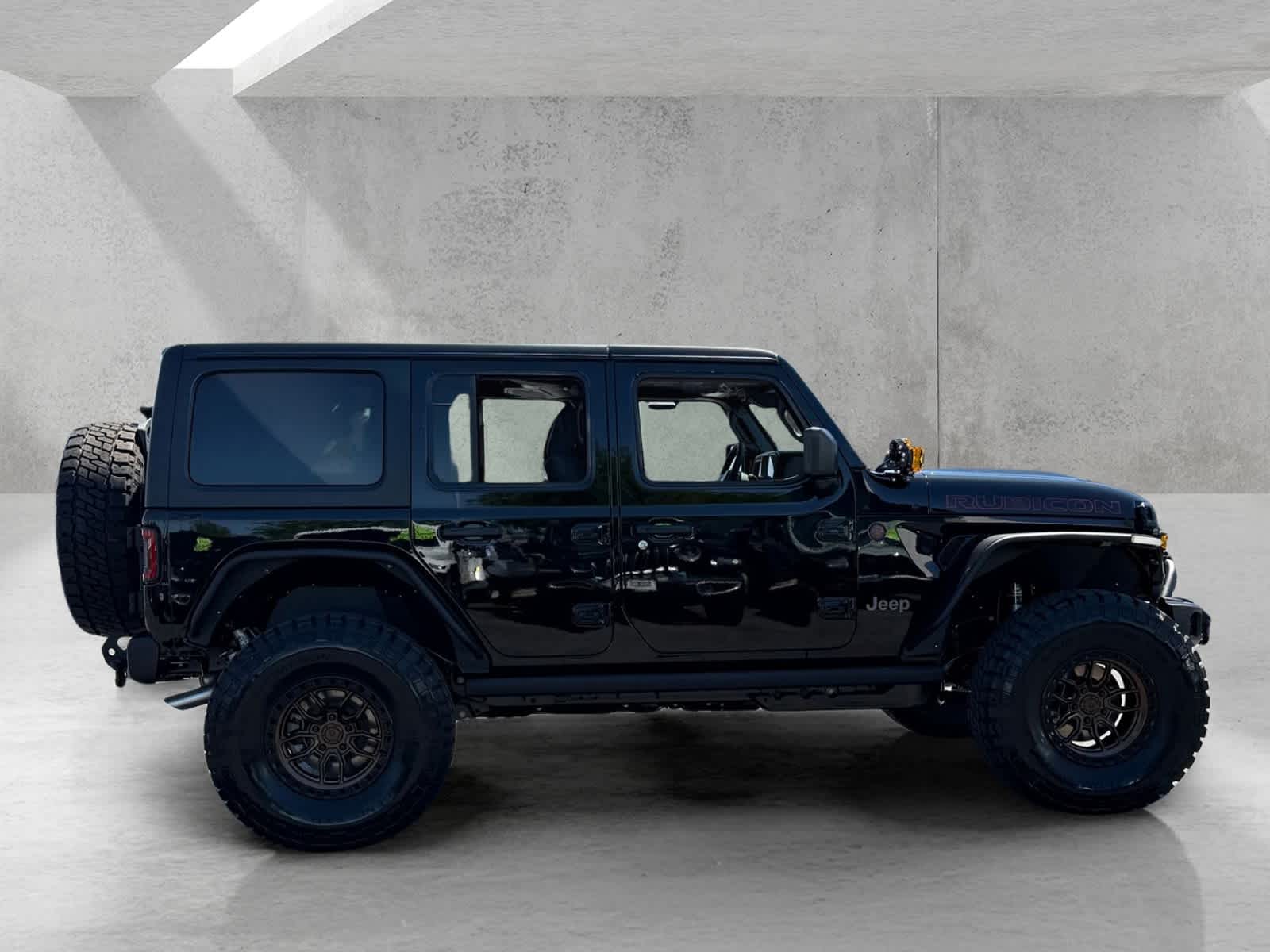 Thumbnail: 2026 Jeep Wrangler - 6
