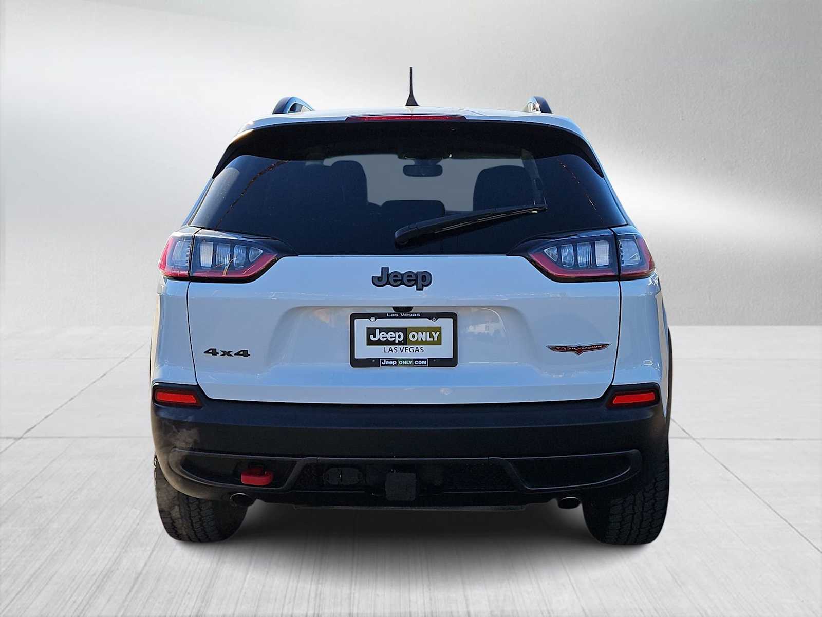 Thumbnail: 2022 Jeep Cherokee - 7