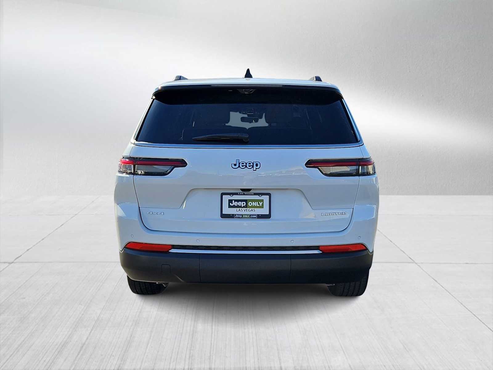 Thumbnail: 2026 Jeep Grand Cherokee L - 7