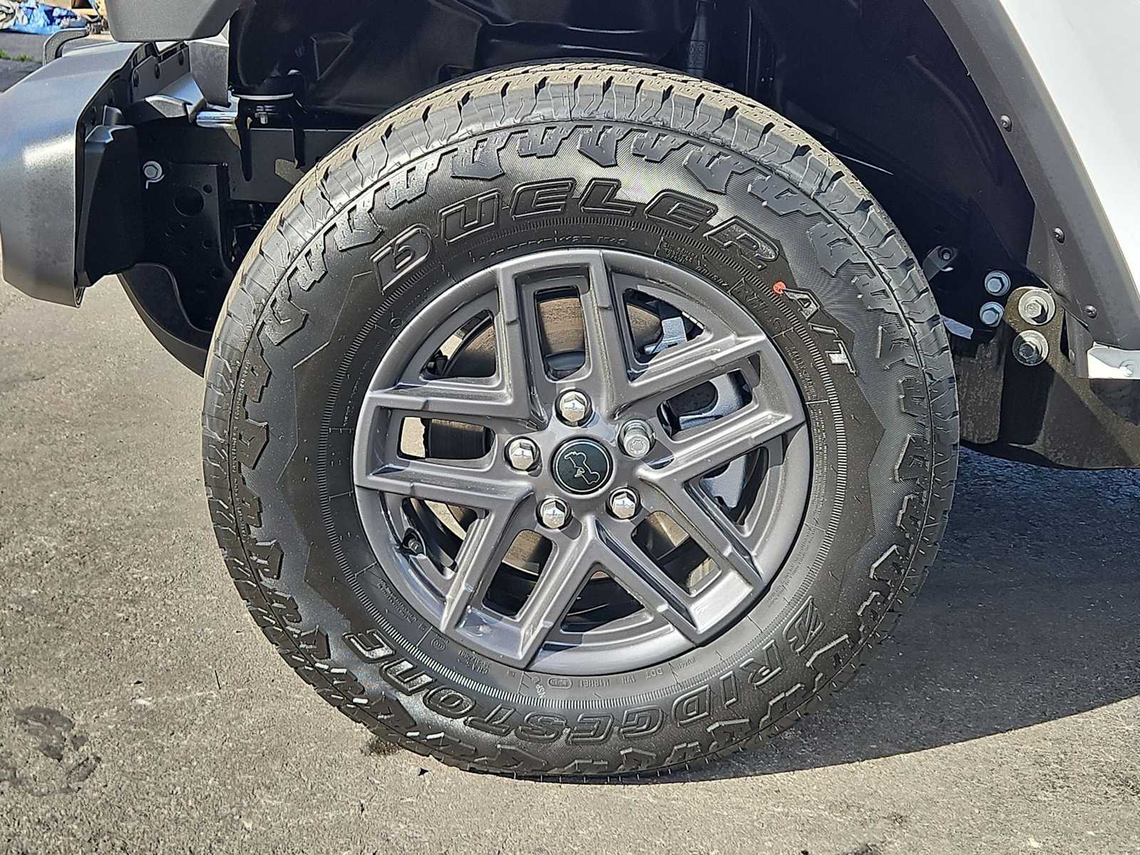 Thumbnail: 2026 Jeep Gladiator - 13